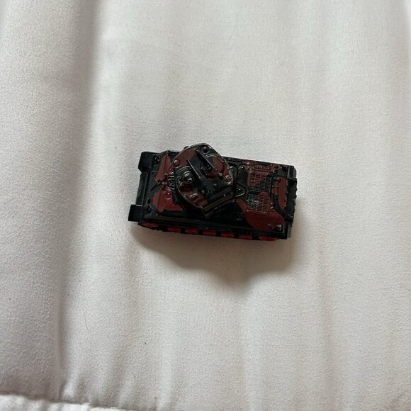 1995 Hasbro Inc Saban Red Black Camo Tank Wheels Vintage 90s - Picture 1 of 6